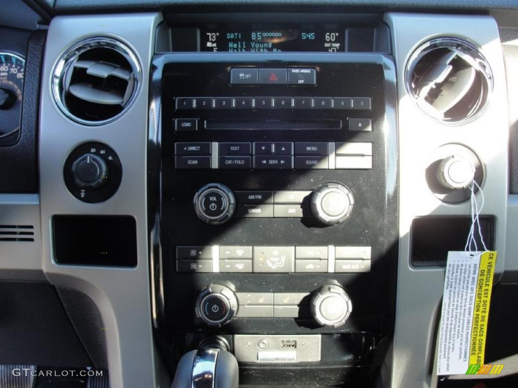 2011 Ford F150 FX4 SuperCrew 4x4 Controls Photo #41449703