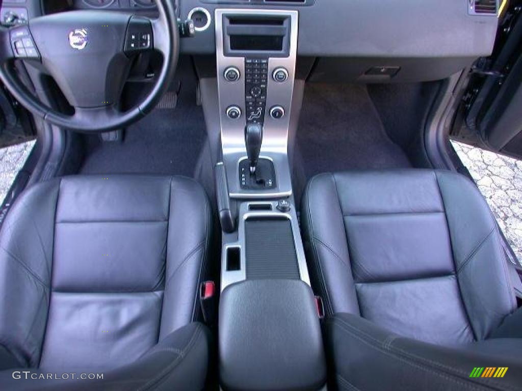 Off Black Interior 2008 Volvo V50 2.4i Photo #41450607