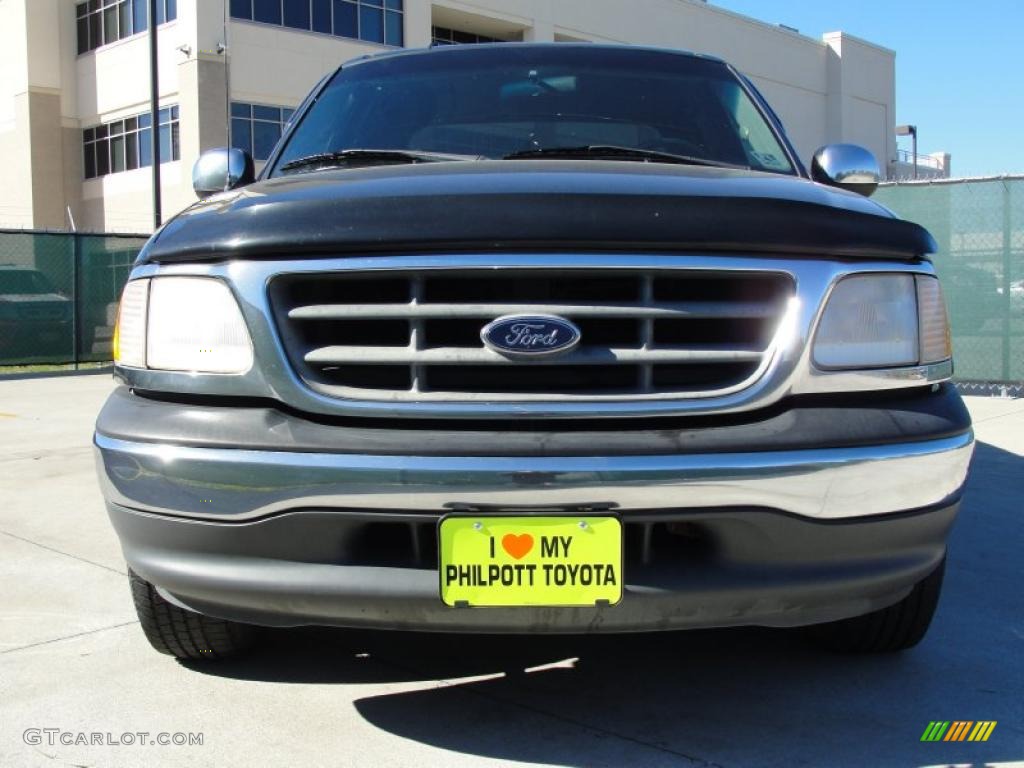 2001 F150 XLT SuperCab - Black / Medium Graphite photo #9