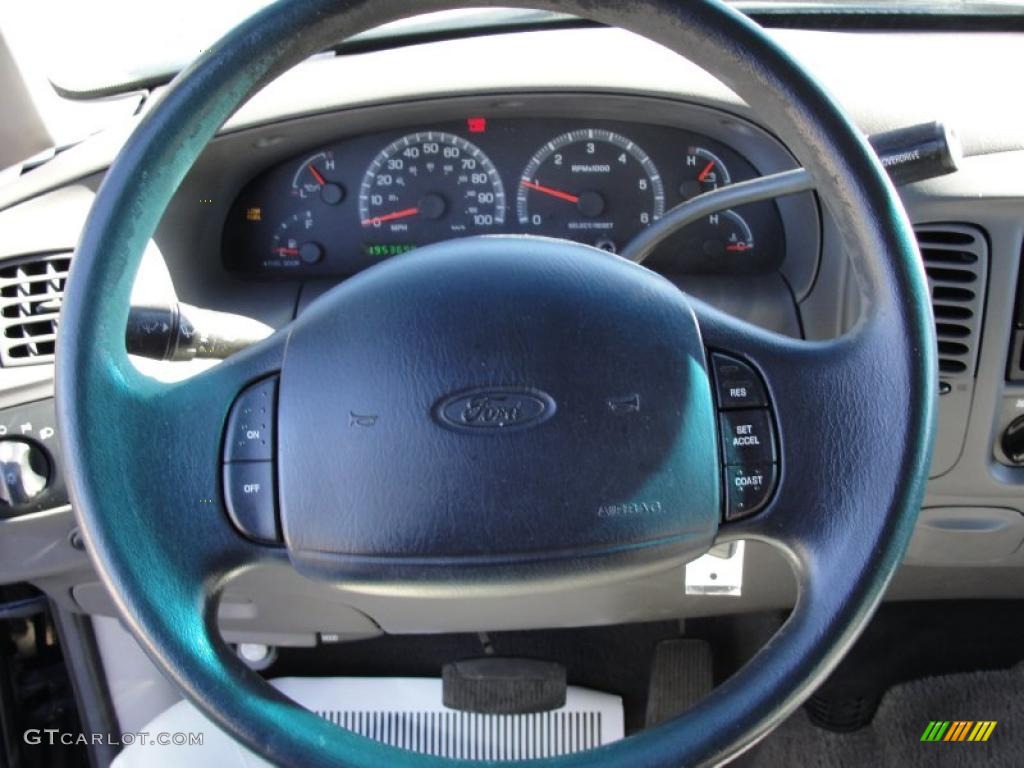 2001 Ford F150 XLT SuperCab Medium Graphite Steering Wheel Photo #41453895