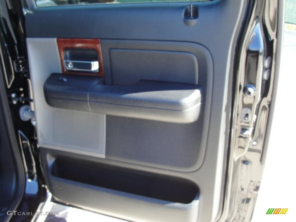 2007 F150 Lariat SuperCrew - Black / Black photo #30