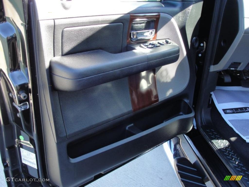 2007 F150 Lariat SuperCrew - Black / Black photo #34