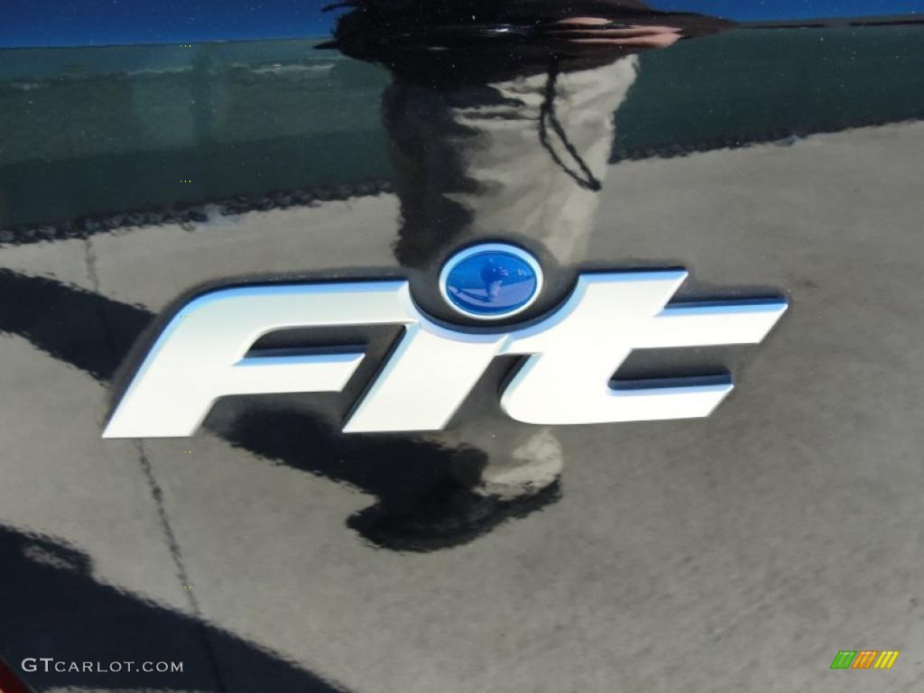 2007 Honda Fit Sport Marks and Logos Photos