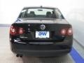 Black Uni - Jetta SE Sedan Photo No. 8