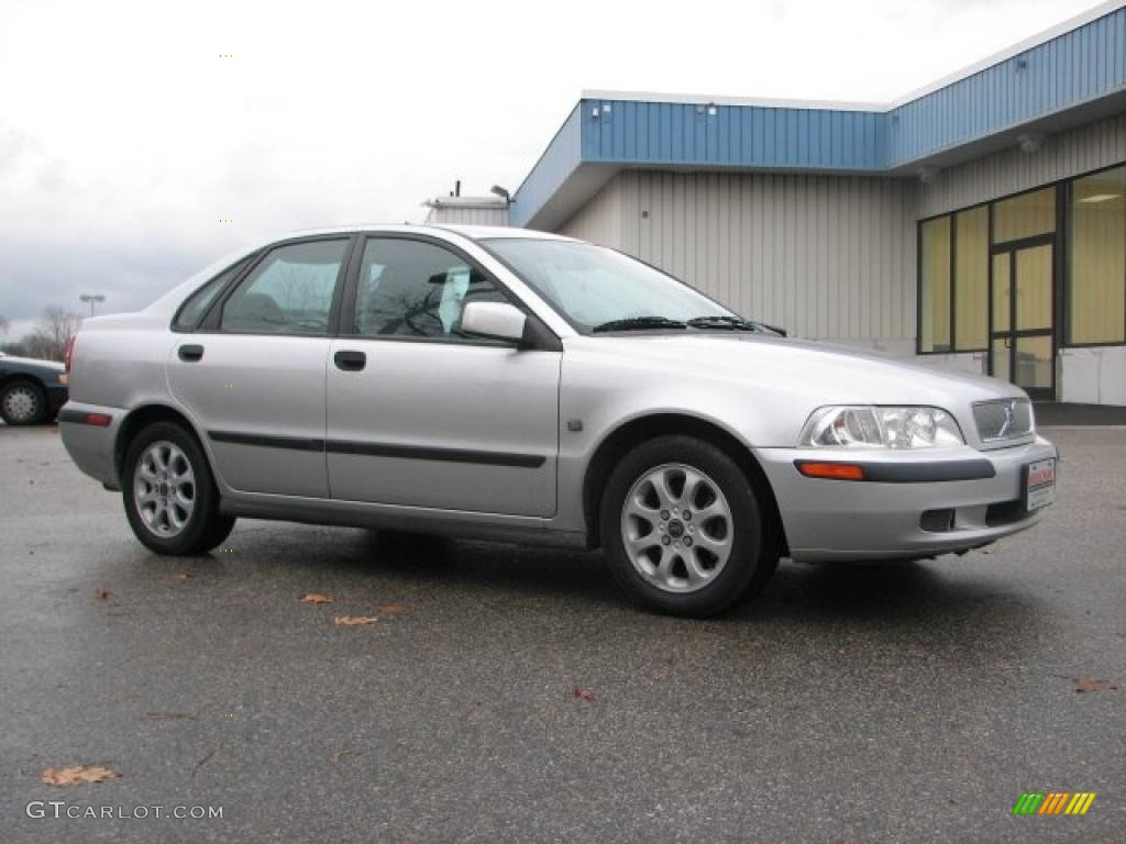 Silver Metallic 2001 Volvo S40 1.9T Exterior Photo #41457587