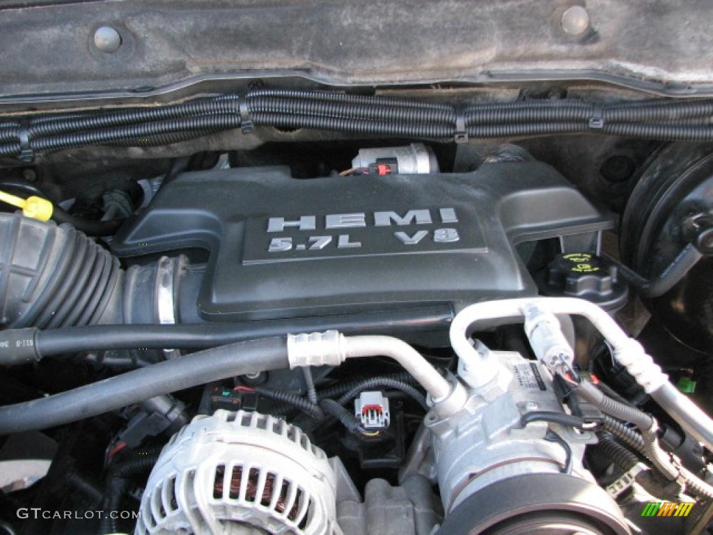 2007 Dodge Ram 2500 ST Quad Cab 4x4 5.7 Liter HEMI OHV 16-Valve V8 Engine Photo #41457731