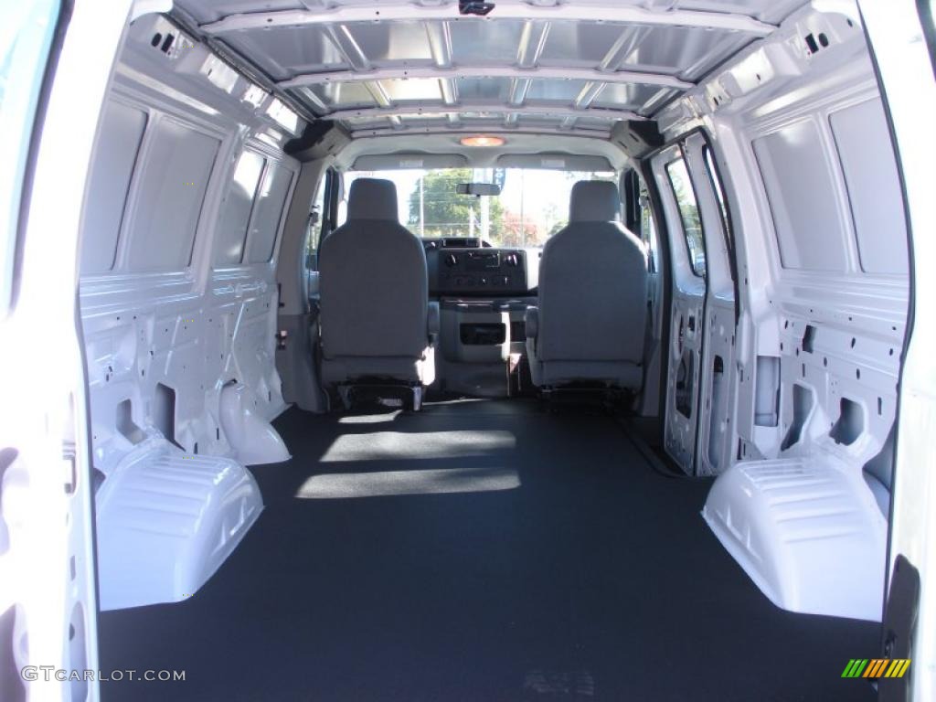 2011 Ford E Series Van E250 XL Cargo Trunk Photo #41461962
