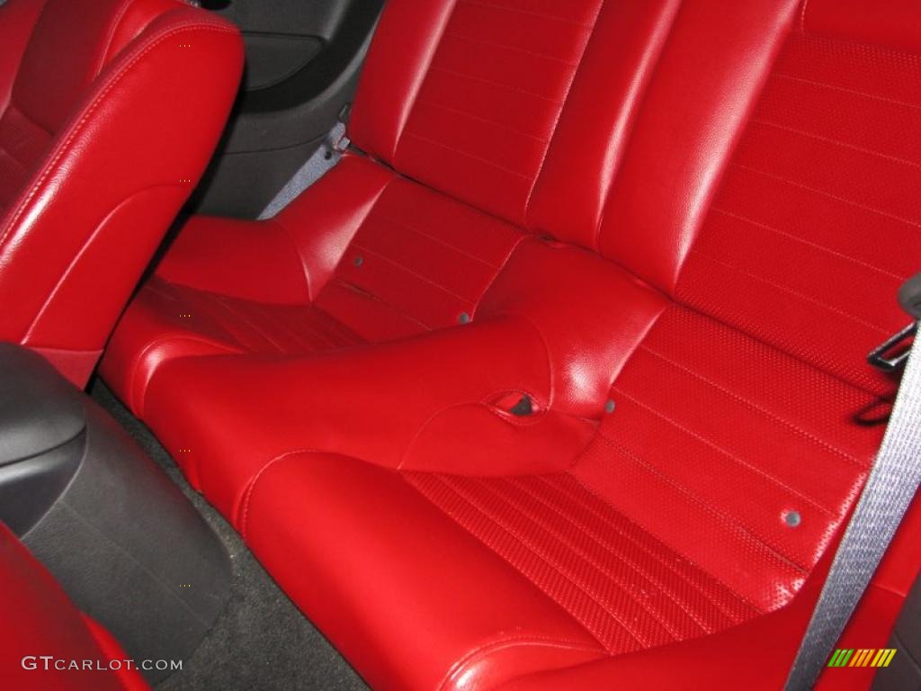 Red/Dark Charcoal Interior 2006 Ford Mustang GT Premium Coupe Photo #41462174