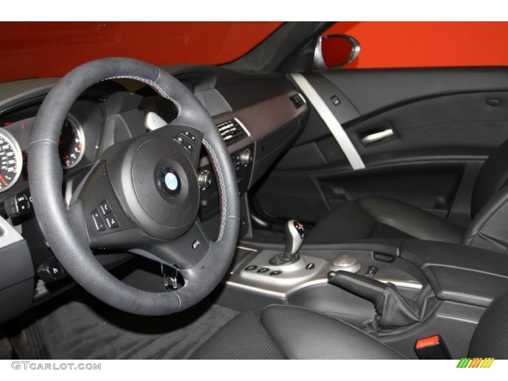 Black Interior 2007 BMW M5 Sedan Photo #41462306