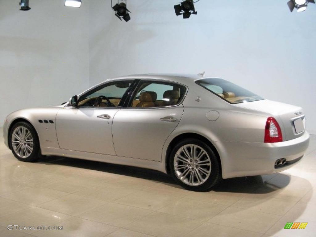 Grigio Touring (Silver Metallic) 2010 Maserati Quattroporte Executive GT S Exterior Photo #41462422