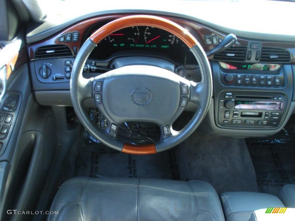 2003 Cadillac DeVille DHS Dark Gray Dashboard Photo #41463594
