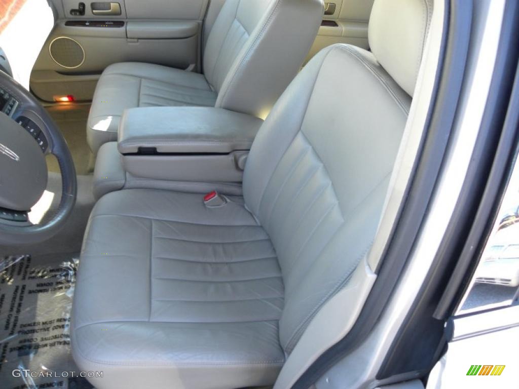 Medium Light Stone Interior 2007 Lincoln Town Car Signature Photo #41466926