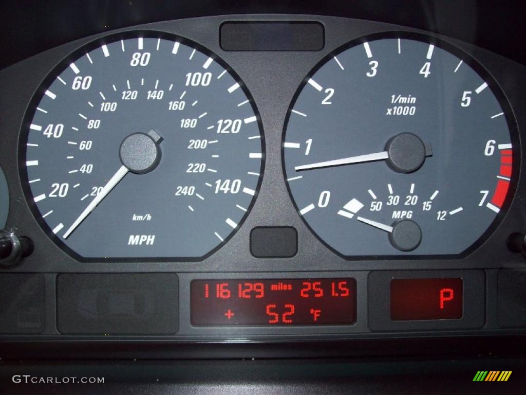 2002 BMW 3 Series 325i Coupe Gauges Photo #41468127