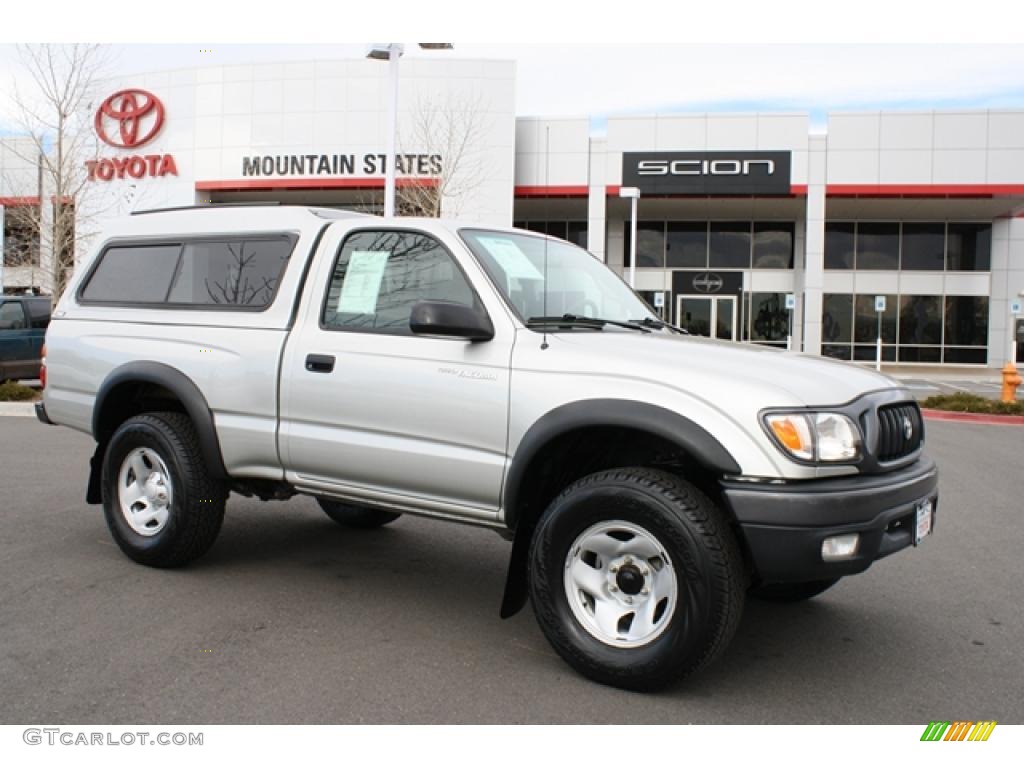 2004 Tacoma Regular Cab 4x4 - Lunar Mist Metallic / Charcoal photo #1