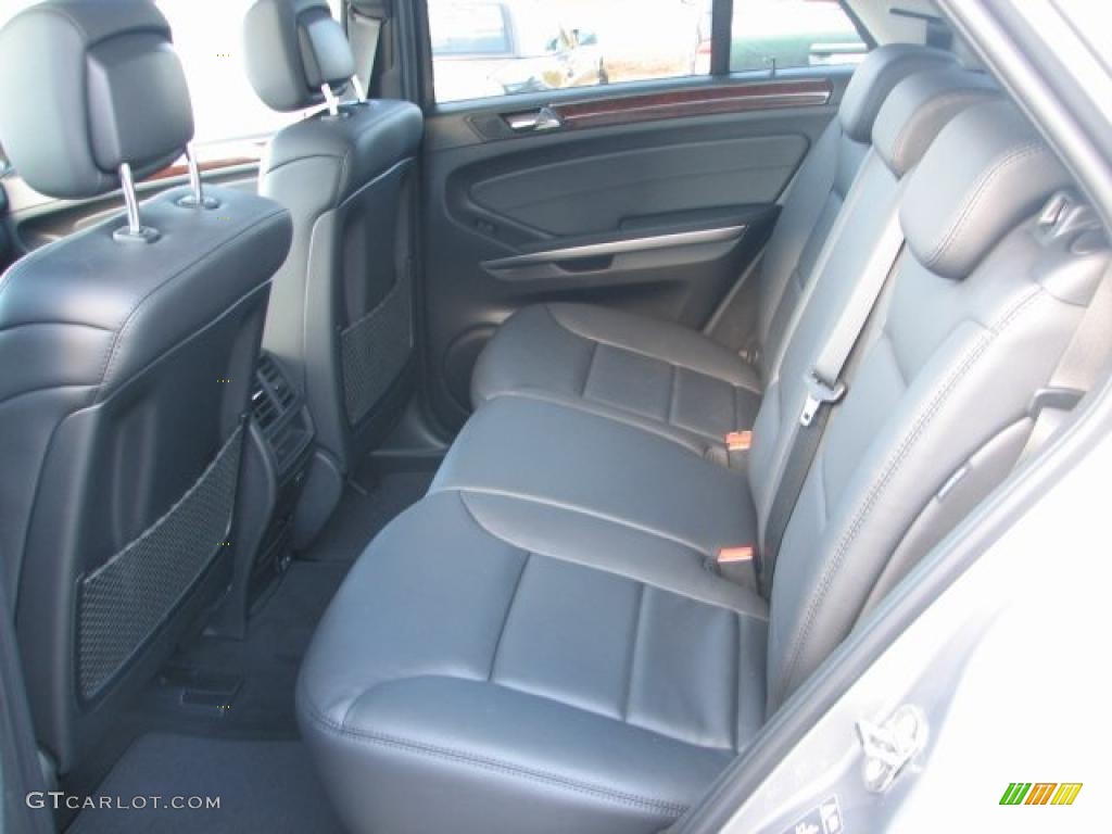 Black Interior 2011 Mercedes-Benz ML 350 4Matic Photo #41471263