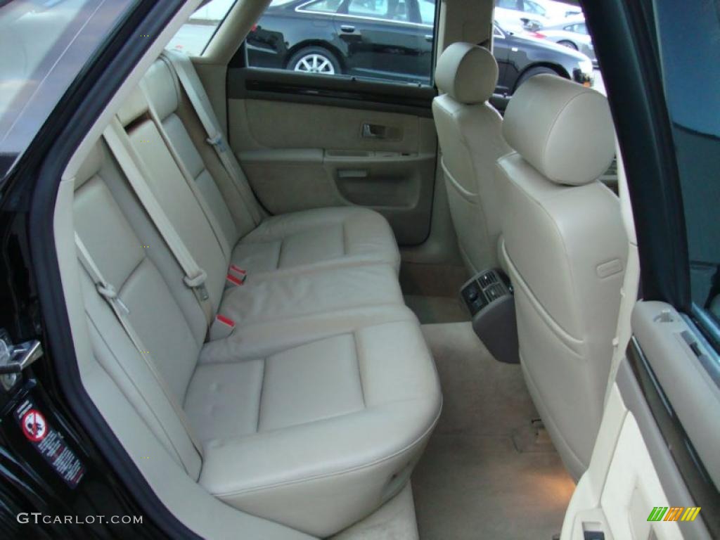 Ecru Interior 2002 Audi S8 4.2 quattro Photo #41471527