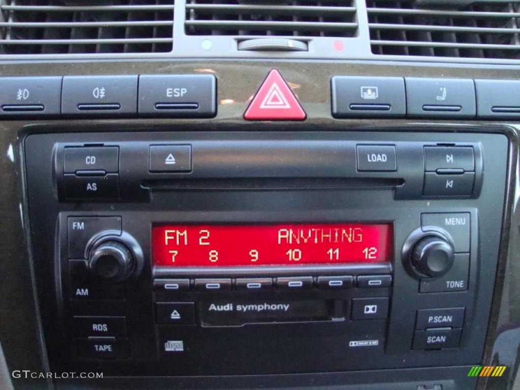 2002 Audi S8 4.2 quattro Controls Photo #41471811