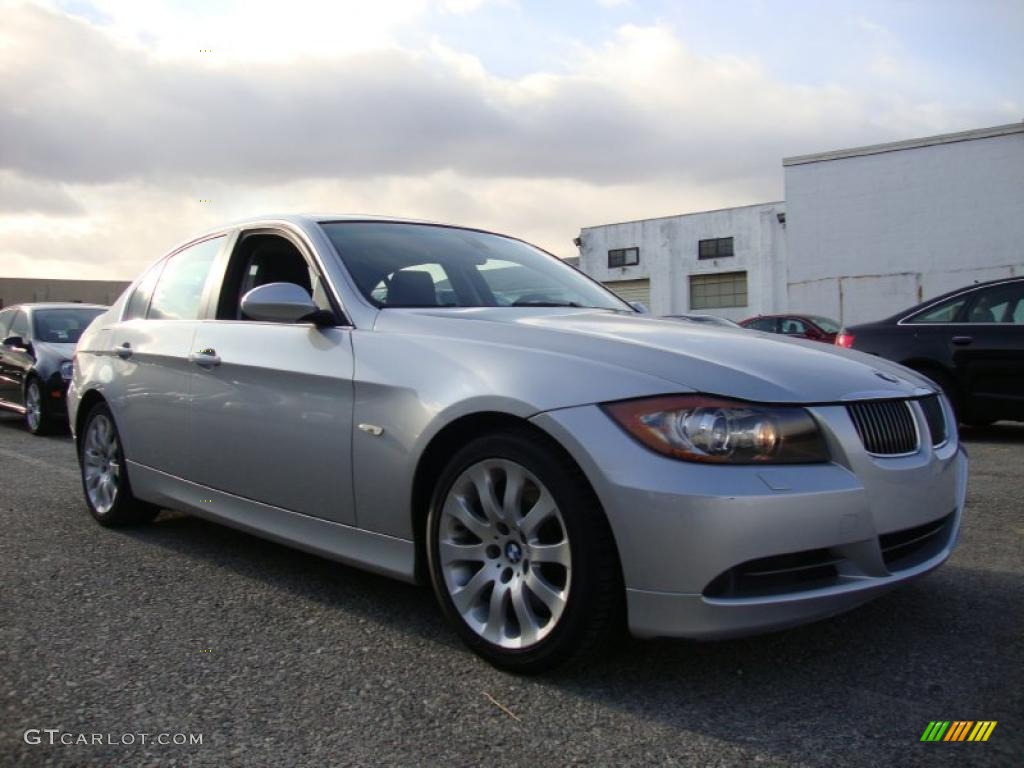 2006 3 Series 330xi Sedan - Titanium Silver Metallic / Black photo #5