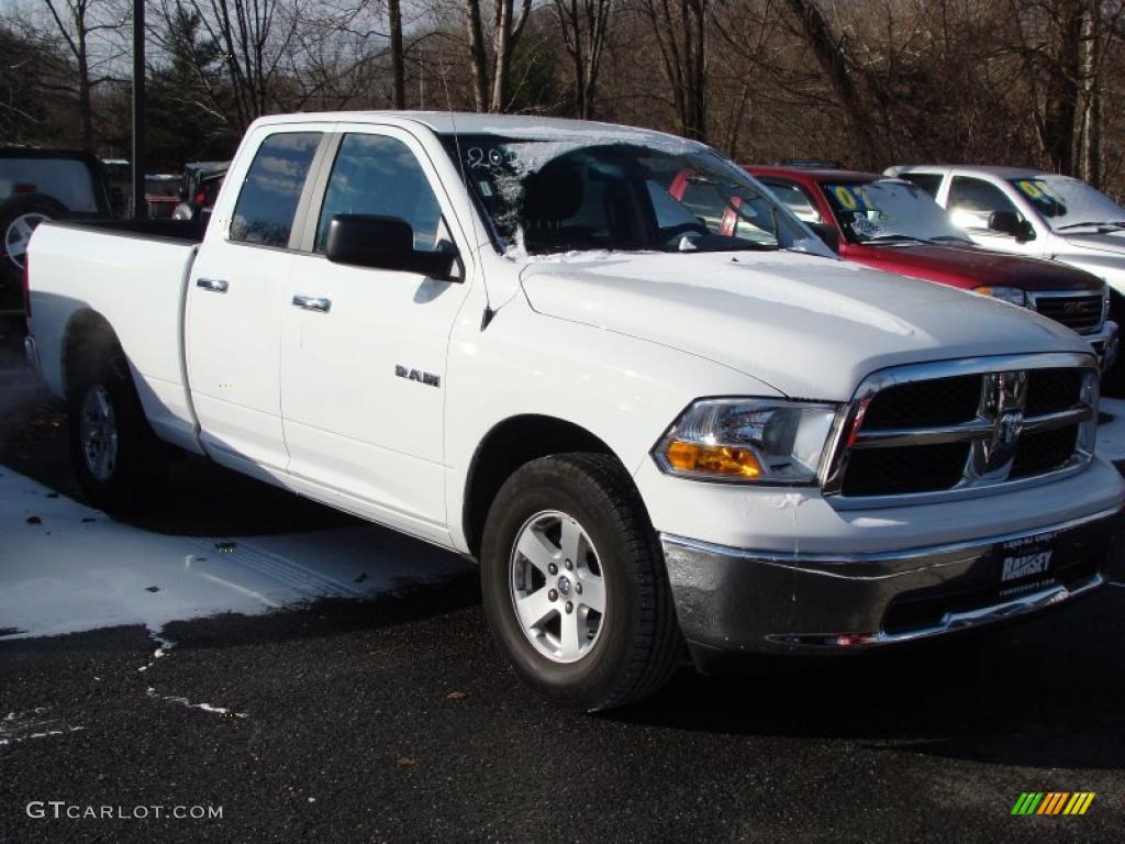 2010 Ram 1500 SLT Quad Cab 4x4 - Stone White / Dark Slate/Medium Graystone photo #3