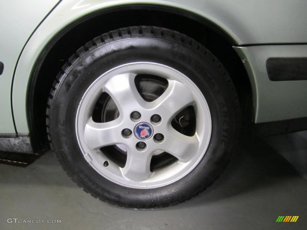 2001 Saab 9-5 SE Sedan Wheel Photo #41475287
