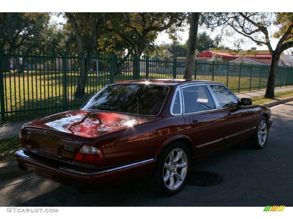 2001 XJ XJR - Carnival Red Metallic / Oatmeal photo #11