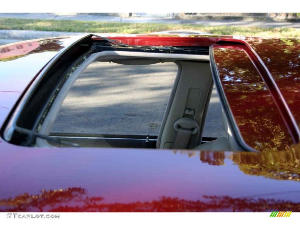 2001 XJ XJR - Carnival Red Metallic / Oatmeal photo #31