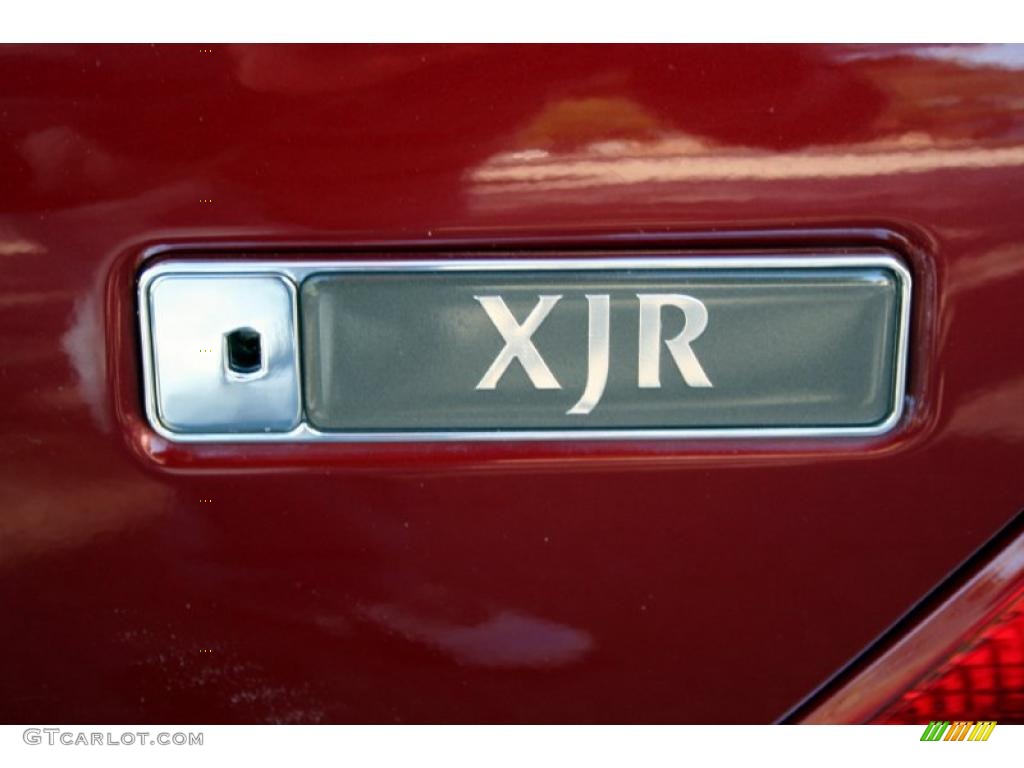 2001 XJ XJR - Carnival Red Metallic / Oatmeal photo #34