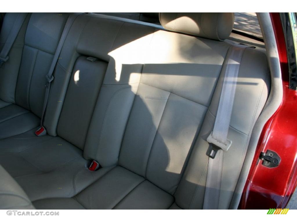 2001 XJ XJR - Carnival Red Metallic / Oatmeal photo #55