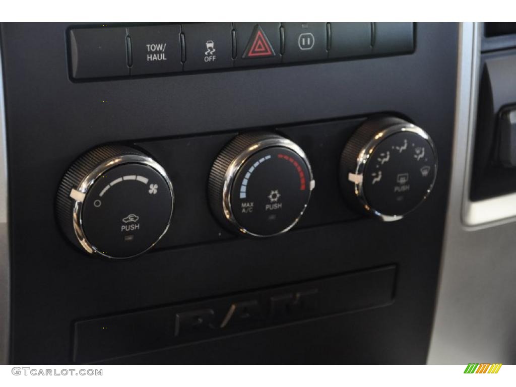 2011 Ram 1500 Big Horn Crew Cab - Deep Water Blue Pearl / Dark Slate Gray/Medium Graystone photo #14