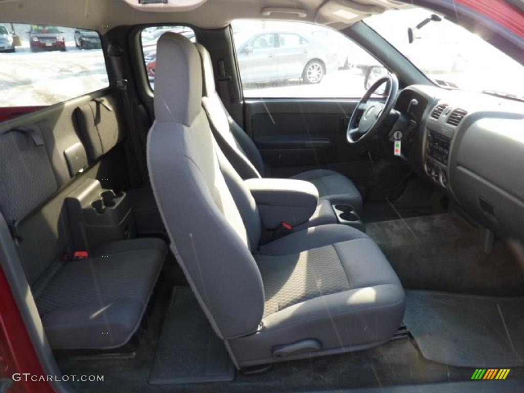 2006 Colorado Extended Cab - Cherry Red Metallic / Medium Pewter photo #16
