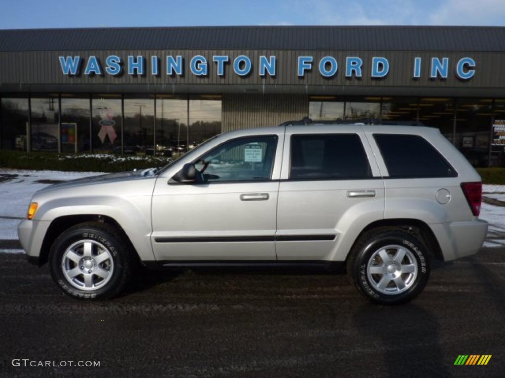 2008 Grand Cherokee Laredo 4x4 - Bright Silver Metallic / Dark Slate Gray/Light Graystone photo #1