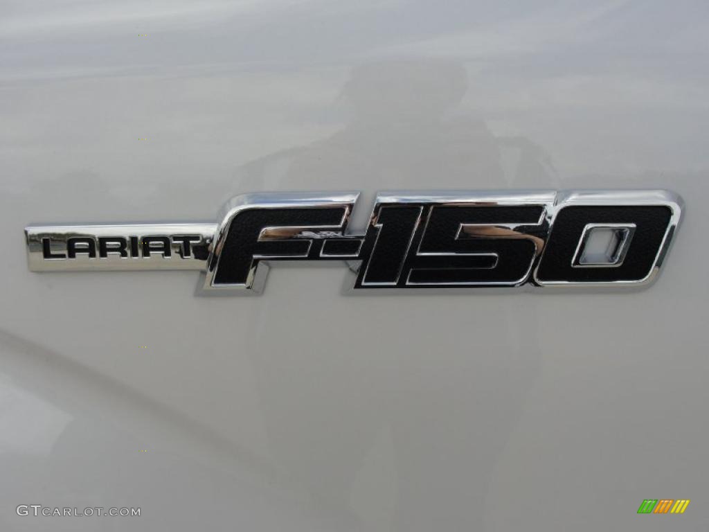 2010 F150 Lariat SuperCrew - White Platinum Metallic Tri Coat / Black photo #11