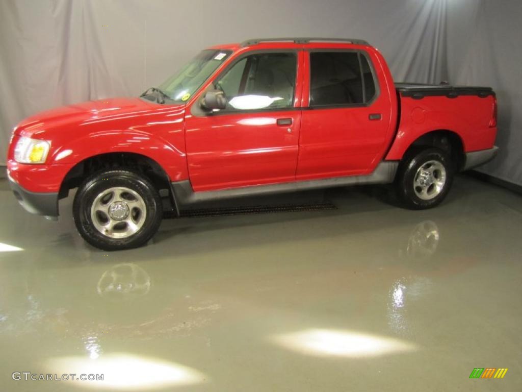 2005 Explorer Sport Trac XLS 4x4 - Bright Red / Medium Dark Flint photo #3