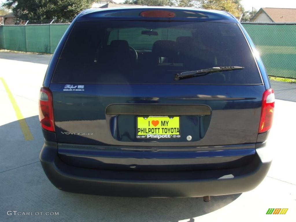 2001 Voyager  - Patriot Blue Pearl / Sandstone photo #4
