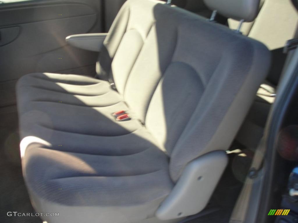 2001 Voyager  - Patriot Blue Pearl / Sandstone photo #26