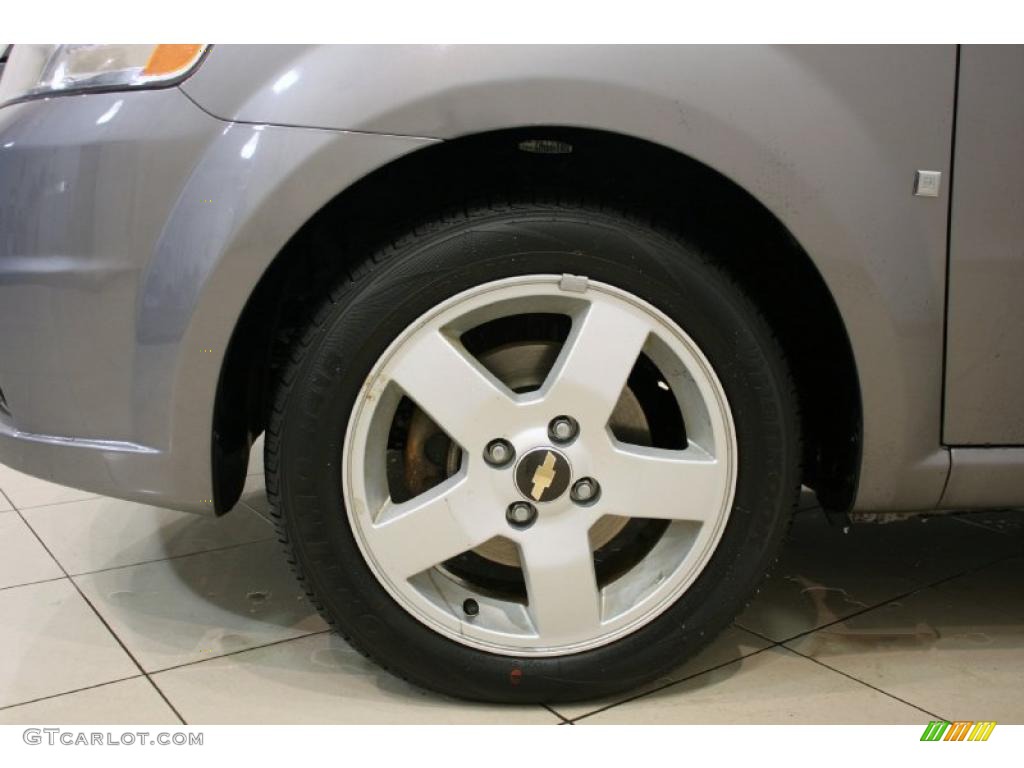 2007 Chevrolet Aveo LT Sedan Wheel Photo #41485391