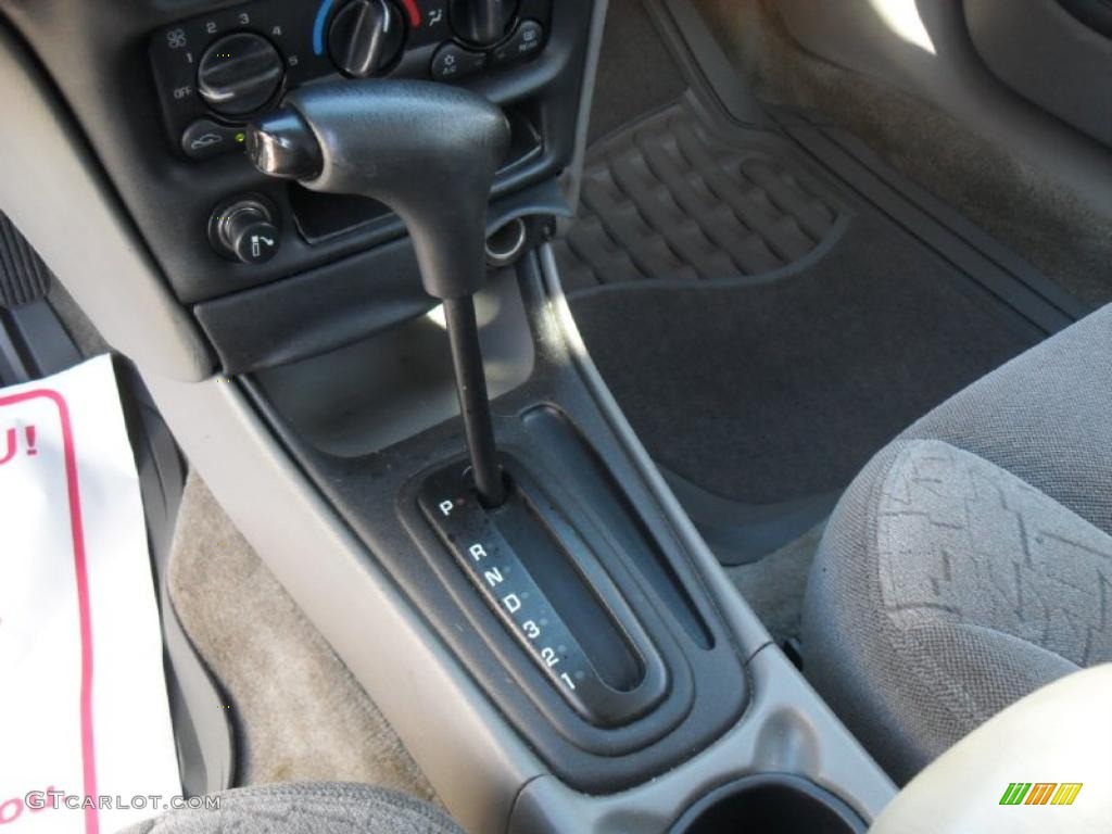 2002 Chevrolet Malibu LS Sedan 4 Speed Automatic Transmission Photo #41489407