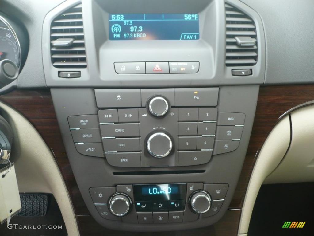 2011 Buick Regal CXL Controls Photo #41489415