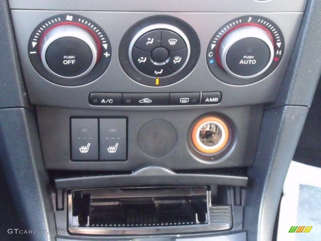 2007 Mazda MAZDA3 s Grand Touring Sedan Controls Photo #41490504