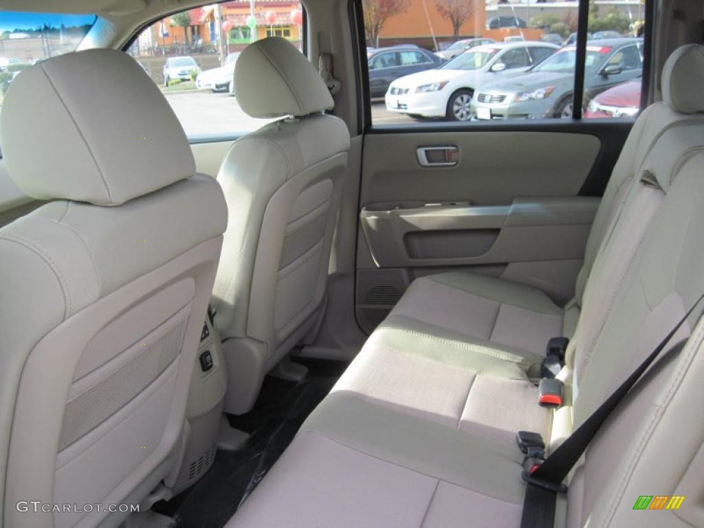Beige Interior 2011 Honda Pilot EX Photo #41491695