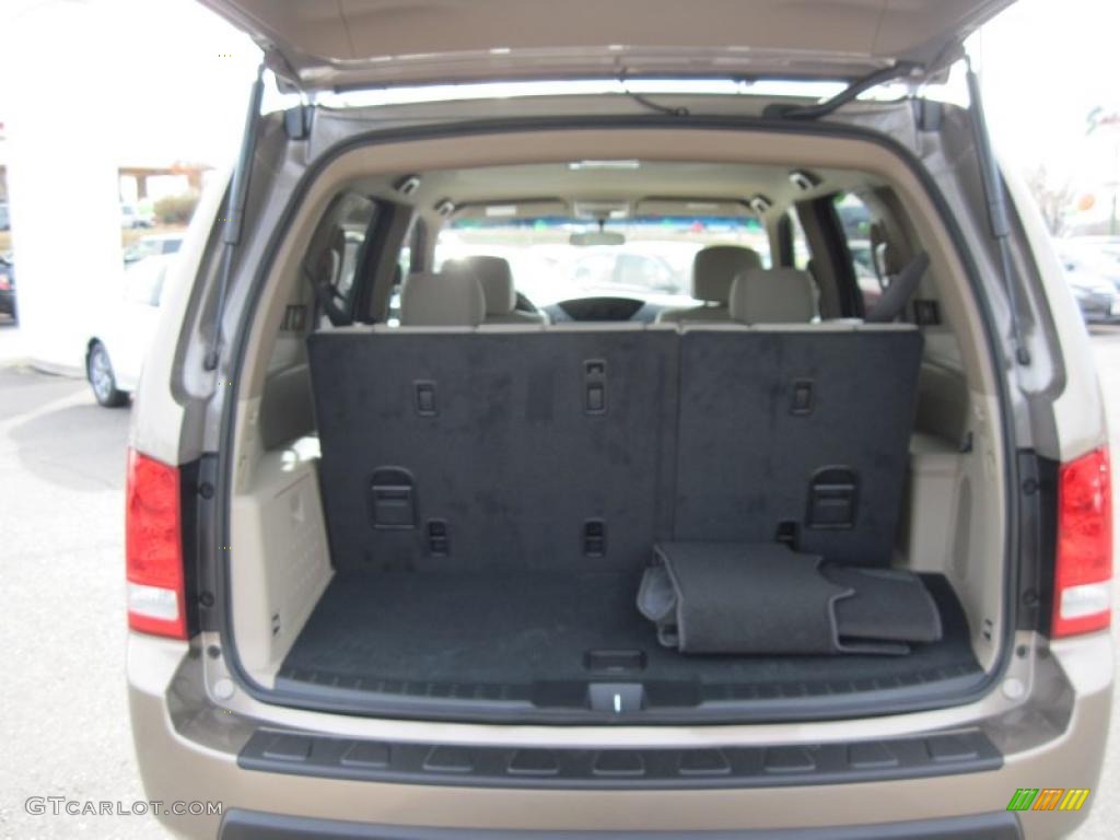 2011 Honda Pilot EX Trunk Photo #41491707