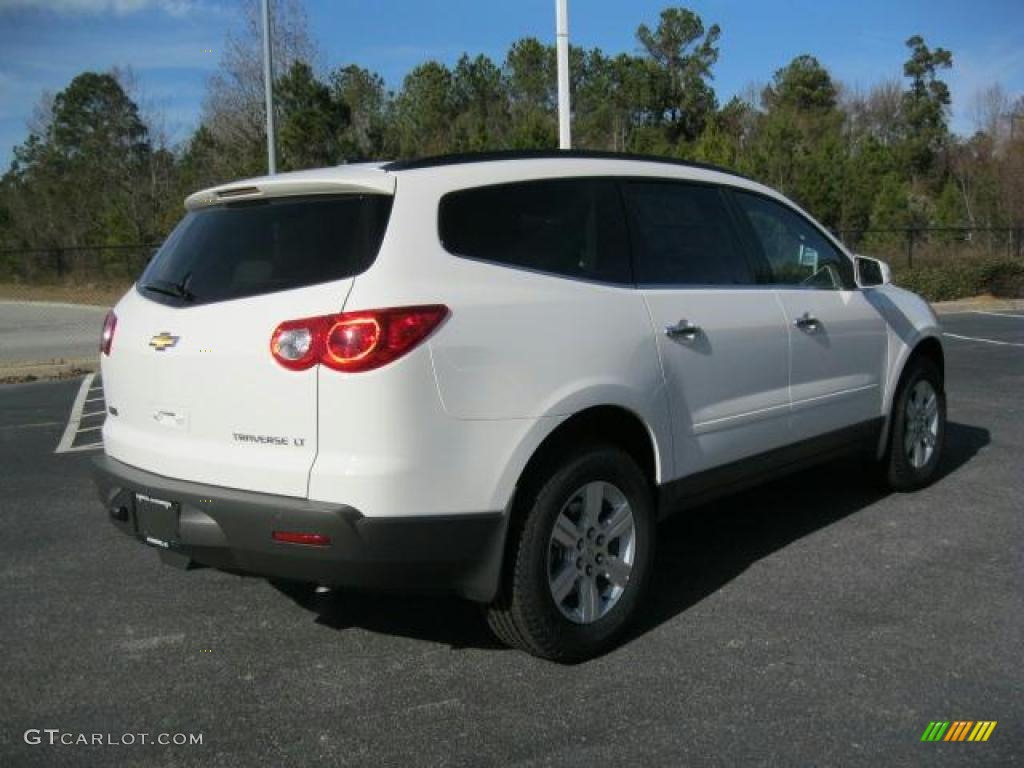 White 2011 Chevrolet Traverse LT Exterior Photo #41493227