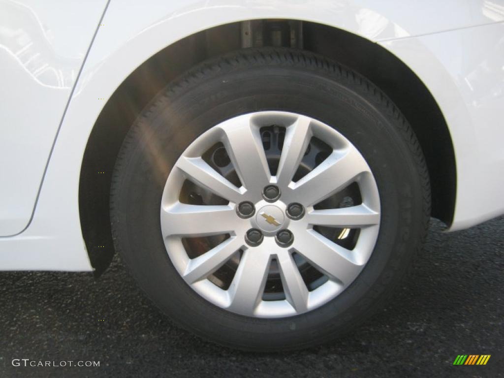 2011 Chevrolet Cruze LS Wheel Photo #41495231