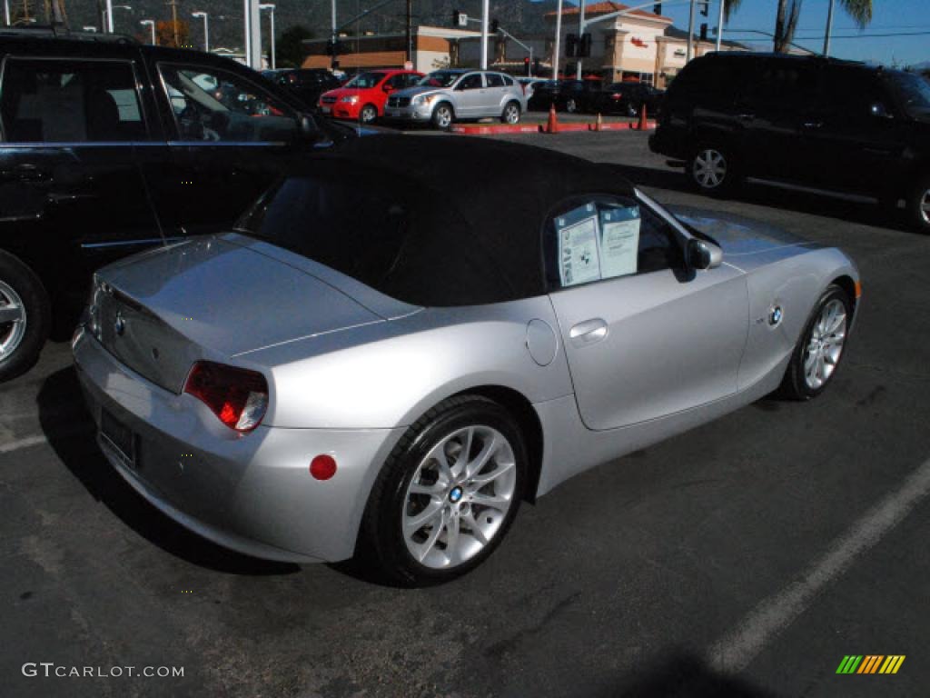 Titanium Silver Metallic 2006 BMW Z4 3.0i Roadster Exterior Photo #41496536