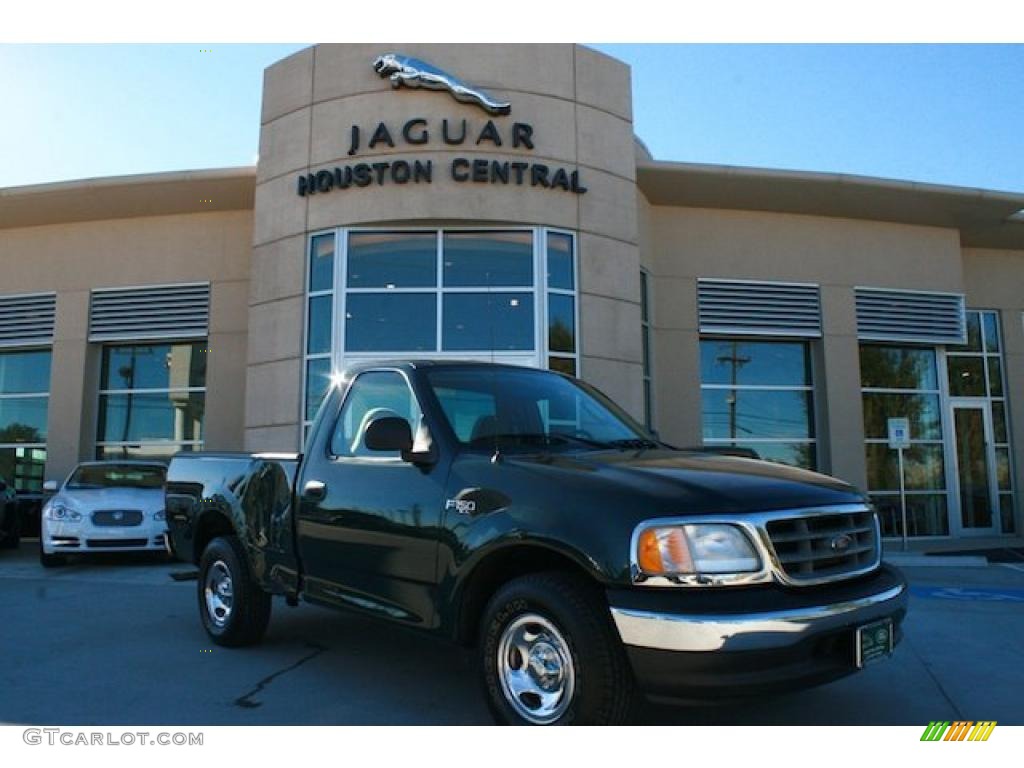 2003 F150 XL Regular Cab - Dark Highland Green Metallic / Medium Parchment Beige photo #1