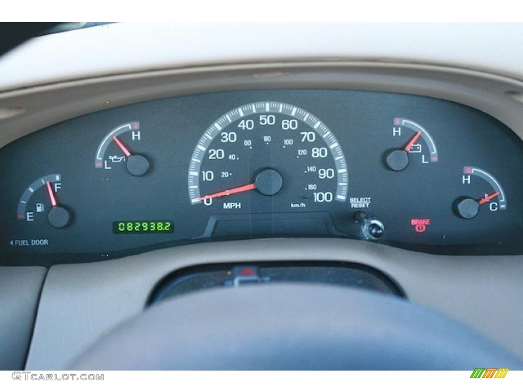 2003 Ford F150 XL Regular Cab Gauges Photo #41497254