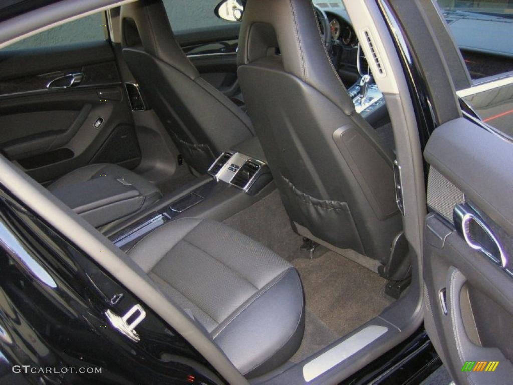 Black Interior 2010 Porsche Panamera S Photo #41500531