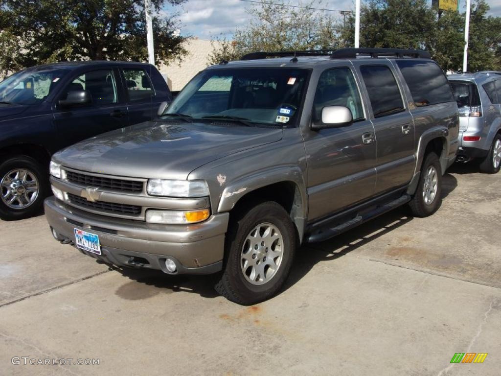 2003 Suburban 1500 Z71 4x4 - Light Pewter Metallic / Gray/Dark Charcoal photo #1