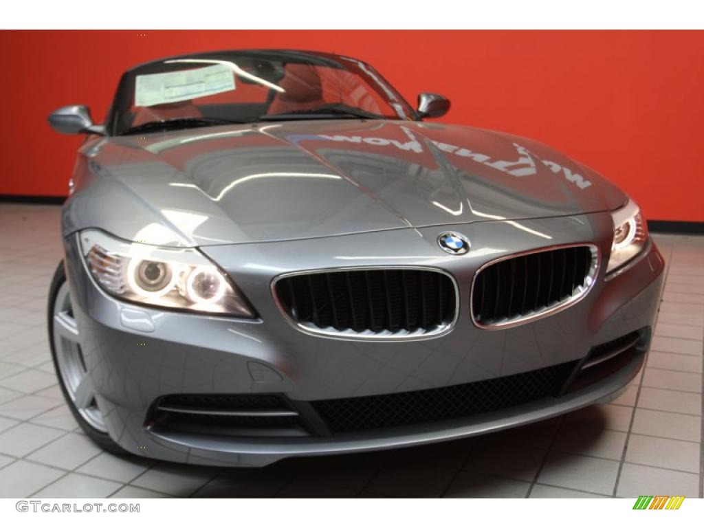 2011 Z4 sDrive30i Roadster - Space Gray Metallic / Coral Red photo #2