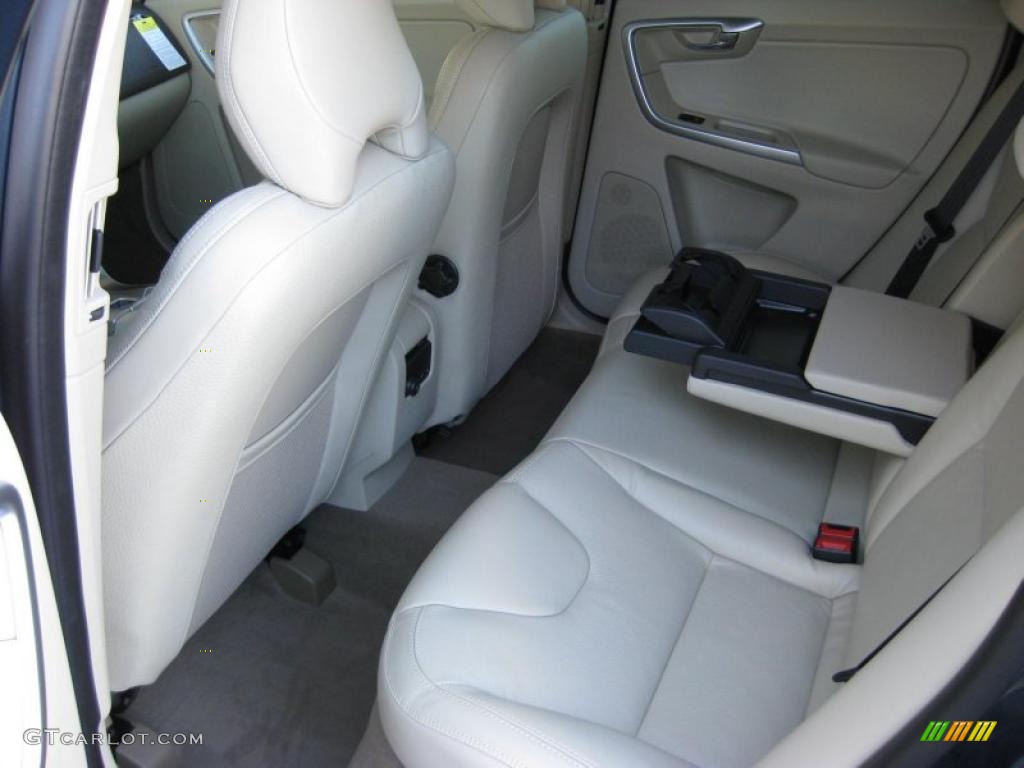 Sandstone Beige Interior 2011 Volvo XC60 T6 AWD Photo #41502410